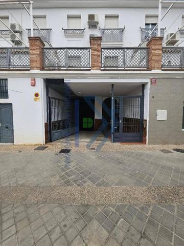 Plaza de garaje zona estadio los Carmenes el Zaidin photo 0