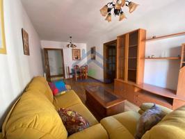 Preciso piso en Albolote con plaza de garaje photo 0