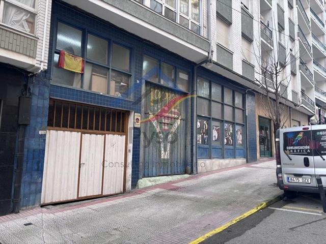 Local en venta en Castro-Urdiales de 321 m2 photo 0