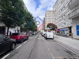Local en venta en Santander de 94 m2 photo 0