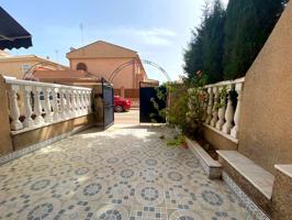 PV491. DUPLEX CON BUHARDILLA Y GARAJE. photo 0