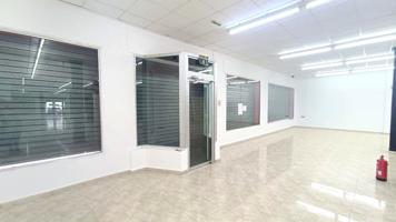 PV535. LOCAL COMERCIAL EN VENTA photo 0