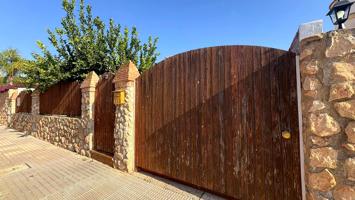 PV581. CHALET EN VENTA EN STGO DE LA RIBERA. photo 0