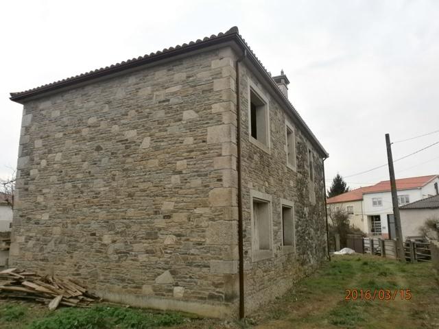 Villa En venta en Lalín photo 0