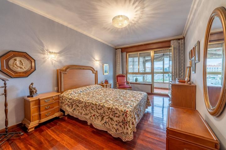 Piso En venta en Avenida Gran Via, Centro Urbano, Vigo photo 0
