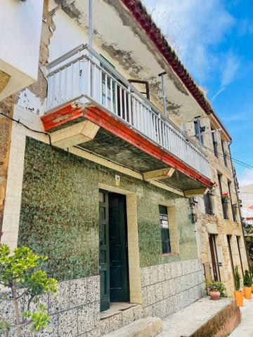 Unifamiliar Pareada En venta en Mercado, Finisterre photo 0