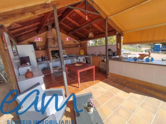 Casa rustica en venta en Sant Feliu de Buixalleu photo 0