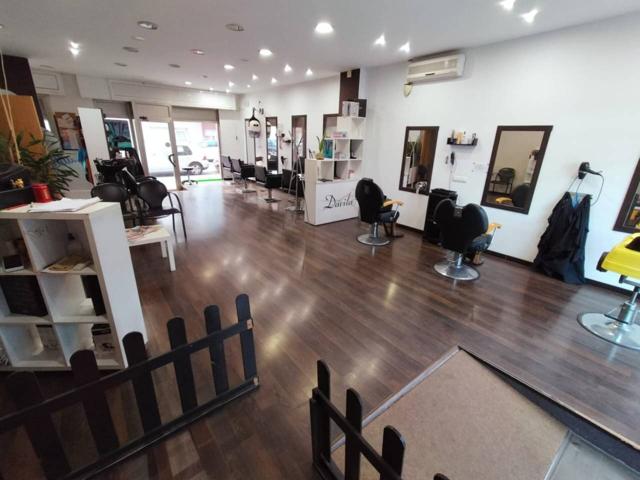 Local con negocio en activo en Malgrat de mar photo 0