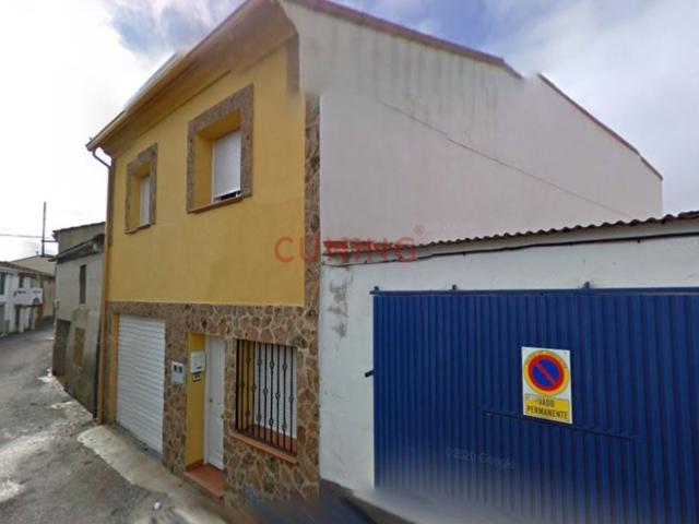 Casa En venta en Torre De Santa María photo 0