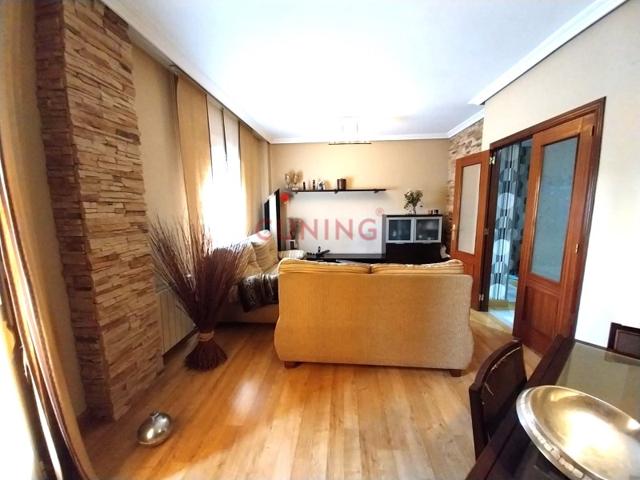 Piso En alquiler en Cáceres photo 0