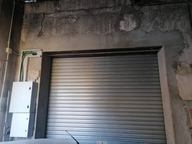 Alquiler de local comercial en Vic - Zona Capuchinos-Santa Clara-Hospital photo 0