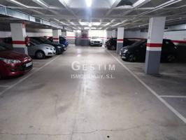 Venta de plaza de aparcamiento en Vic photo 0