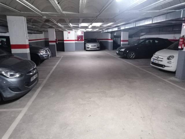 Venta de plazas de aparcamiento en Vic - Zona Capuchinos-Santa Clara-Hospital photo 0