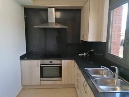 Venta de un piso en Roda de Ter photo 0