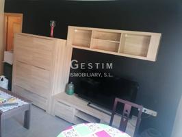 Piso en venta en Vic - Zona Estadi-Horta Vermella-Santa Anna photo 0