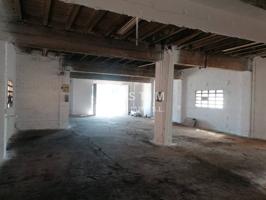 Alquiler de una nave industrial en Tona photo 0