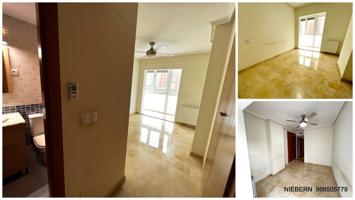 Piso En venta en Calle Trafalgar, Cartagena, Cartagena photo 0