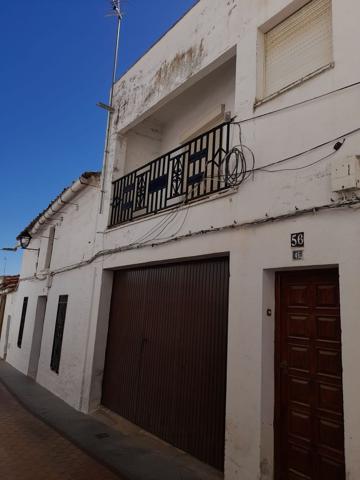 Unifamiliar Pareada En venta en Calle Nueva, 46, Navalvillar De Pela photo 0