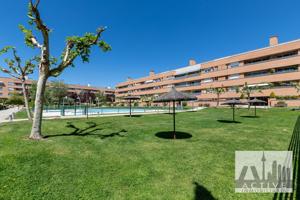 Piso En venta en Calle Tramontana, Zona Prado De Somosaguas - La Finca, Pozuelo De Alarcón photo 0