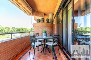 Piso En venta en Calle Cierzo, Zona Prado De Somosaguas - La Finca, Pozuelo De Alarcón photo 0
