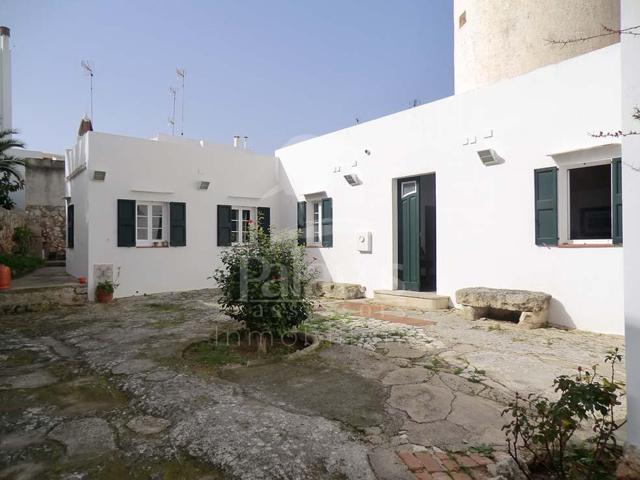 Ref. 2765 Emblemático Molino del 1860 en Ciutadella photo 0