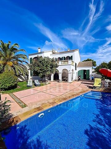 Ref. 4041 Chalet en Cala Blanca photo 0