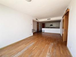 Ref. 4375 1º Piso con todas las comodidades photo 0