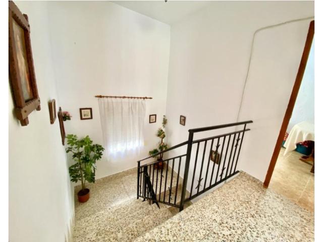 Casa En venta en Jayena photo 0