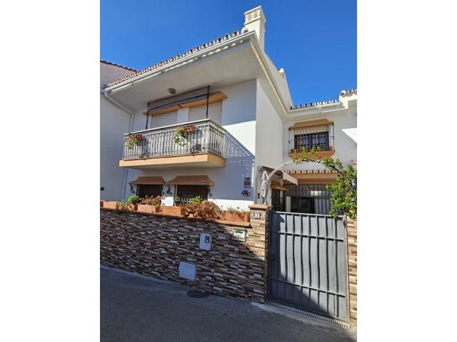 Piso En venta en Torrox photo 0