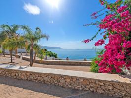 Piso En venta en Nerja photo 0
