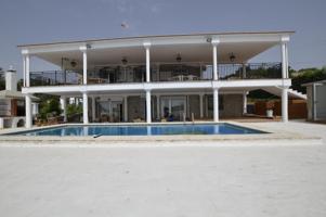 Casa - Chalet en venta en Villa del Prado de 482 m2 photo 0