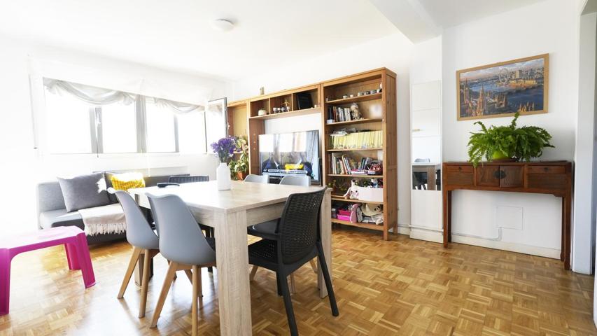 Piso en venta en Madrid de 92 m2 photo 0