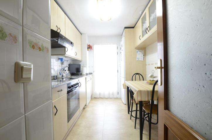 Piso en venta en Madrid de 102 m2 photo 0