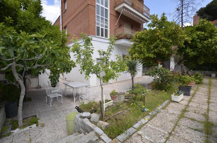 Casa - Chalet en venta en Madrid de 283 m2 photo 0