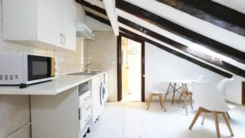 Piso en venta en Madrid de 24 m2 photo 0
