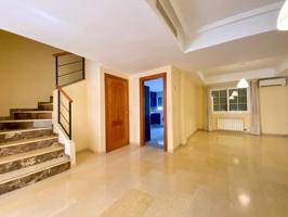 Alquiler - Casa grande en Armilla photo 0