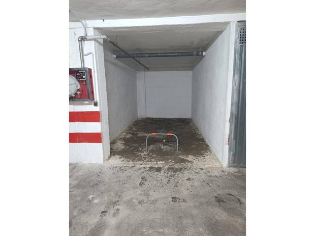 Garaje en alquiler en Velilla photo 0