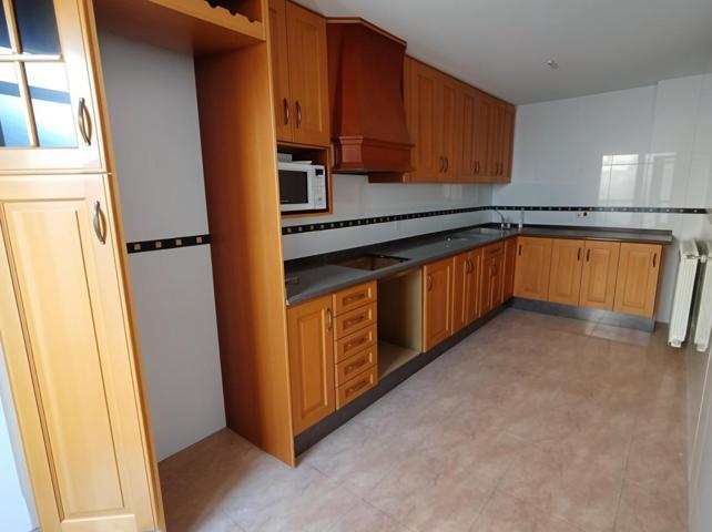 Piso de obra nueva a la venta en La Roda photo 0