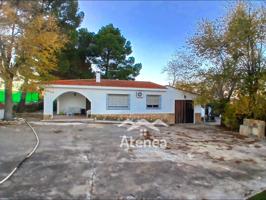 VIVIENDA CON PISCINA PROPIA A 4 KM DE ALBACETE photo 0