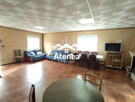 CHALET CON PISCINA EN LA RODA photo 0