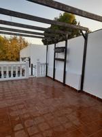 Unifamiliar Pareada En venta en Barrios Periféricos - Pedanías, Albacete photo 0
