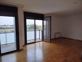 Amplio y Moderno Piso en Albacete, Zona Medicina - ¡Oportunidad Única! photo 0