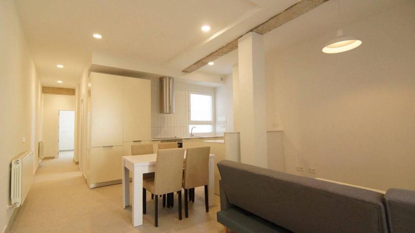 Piso de 2 habitaciones en Centro, Zamora photo 0