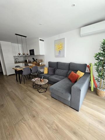Apartamento en venta en Los Boliches. photo 0