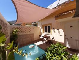 Exclusivo Adosado con Piscina Privada y Vistas al Mar en Benalmádena. photo 0