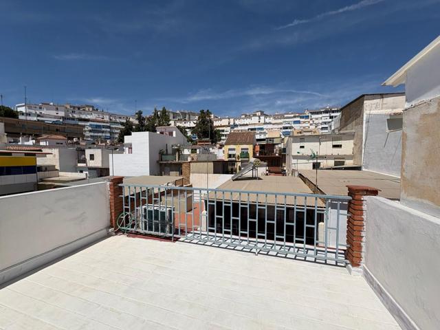 ¡Oportunidad única en el corazón de Arroyo de la Miel! photo 0
