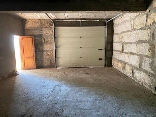 Casa en venta en Calvos (San Cibrao Das Viñas) photo 0