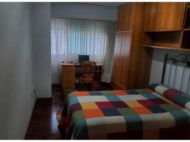 Piso en venta en Residencia (Hospital) photo 0