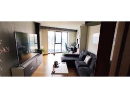 Se vende piso en el centro con garaje photo 0