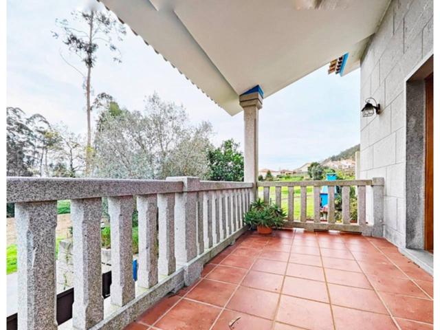 Venta de una villa en Sanxenxo photo 0